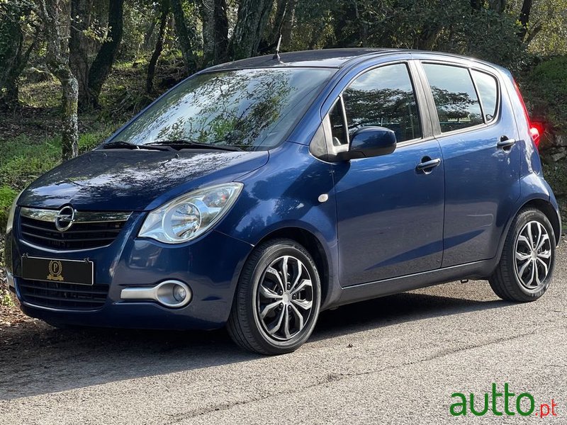 2008' Opel Agila 1.3 Cdti Enjoy photo #1