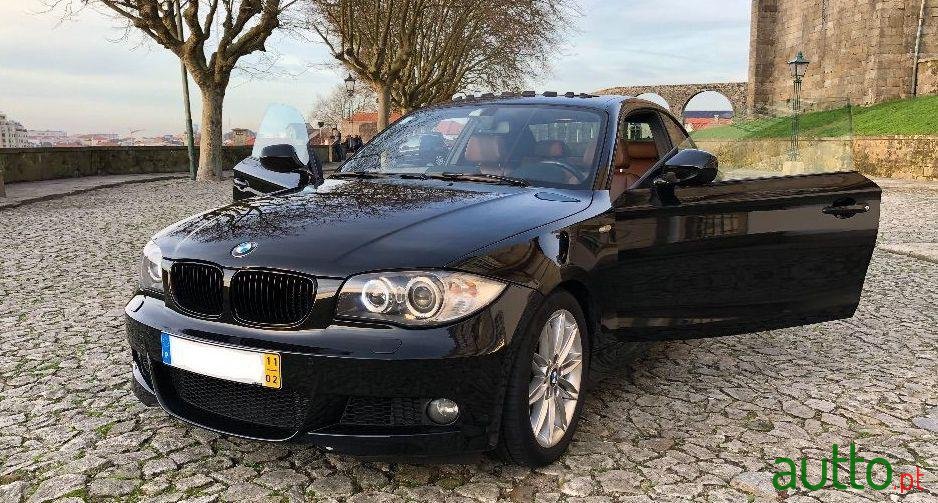 2011' BMW 120 D Coupe Pack M photo #1