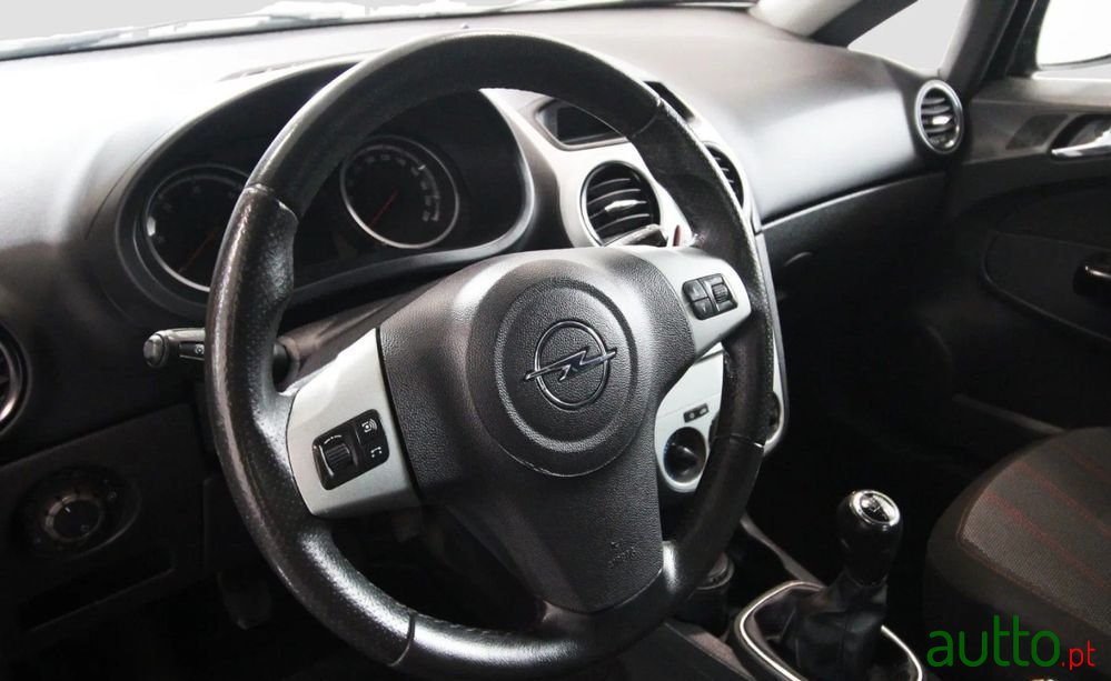 2009' Opel Corsa 1.3 Cdti photo #4
