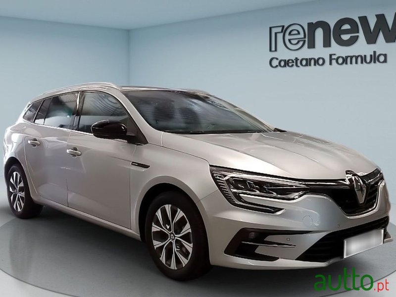 2022' Renault Megane Sport Tourer photo #2