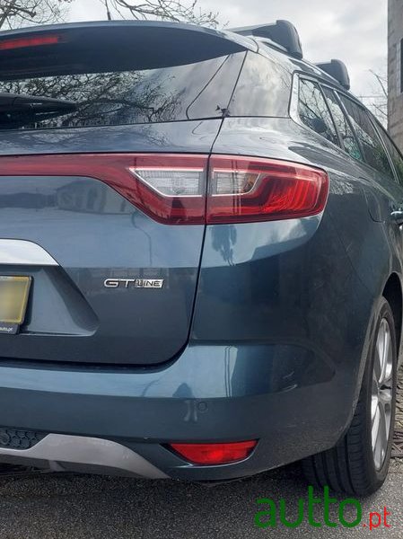 2017' Renault Mégane Sport Tourer photo #4
