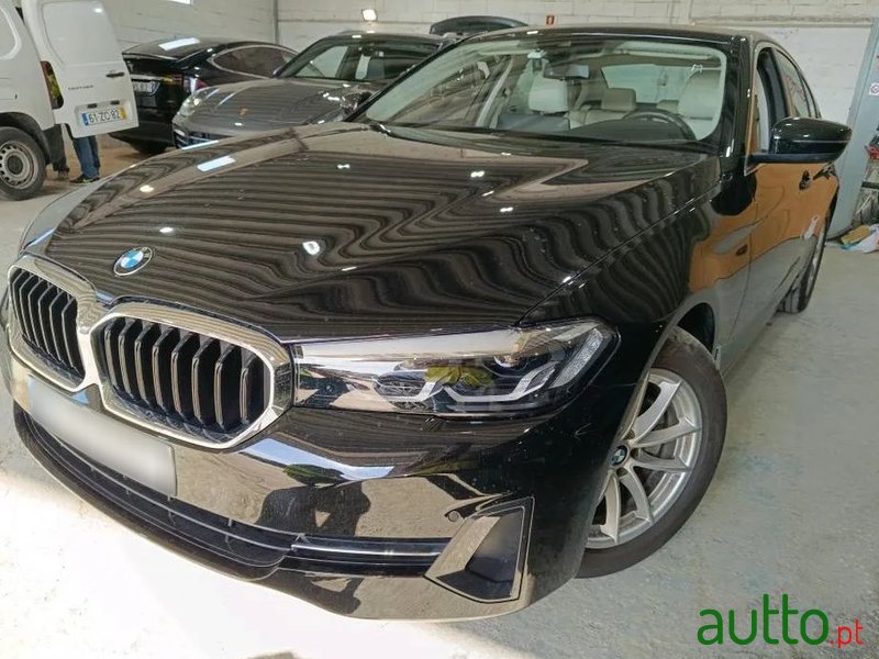 2020' BMW Série 5 D Auto photo #1