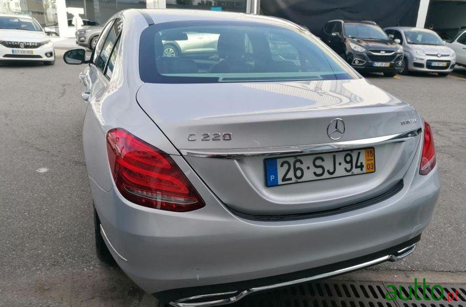 2015' Mercedes-Benz C-220 Avanguarde photo #3