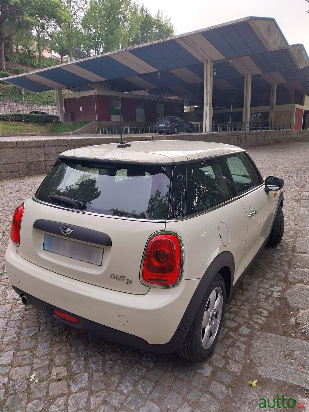 2017' MINI One photo #4