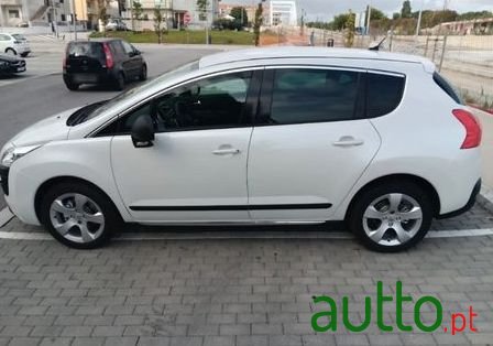2013' Peugeot 3008 photo #2