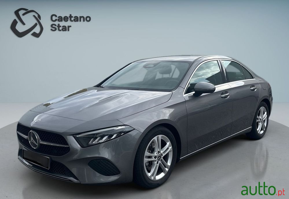 2023' Mercedes-Benz Classe A photo #1