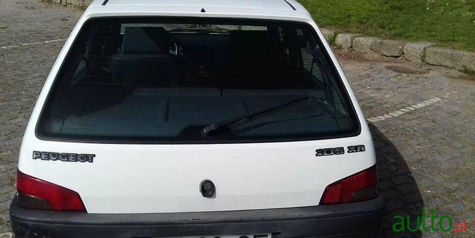 1993' Peugeot 106 1.1 Xr photo #2