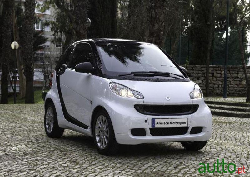 2011' Smart Fortwo 0.8 Cdi Passion 54 photo #1