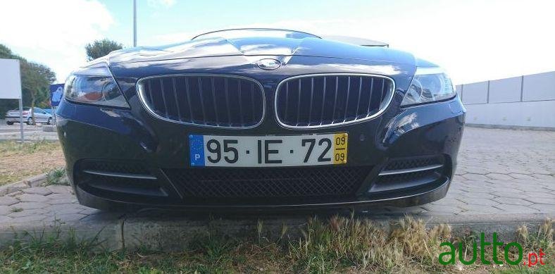 2009' BMW Z4 23Si photo #3