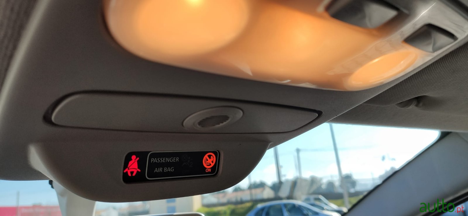 2013' Renault Clio photo #7