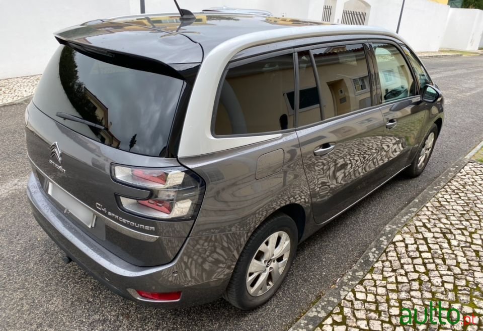 2019' Citroen Grand C4 SpaceTourer photo #1