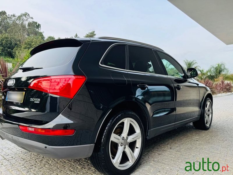 2009' Audi Q5 2.0 Tdi S-Line photo #4