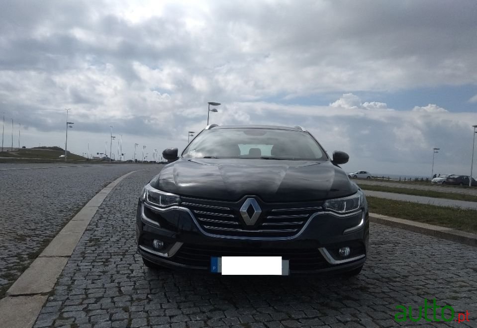 2016' Renault Talisman Sport Tourer photo #2