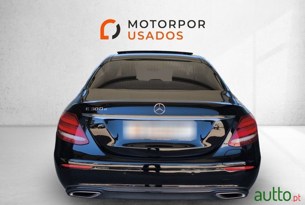2019' Mercedes-Benz Classe E photo #5