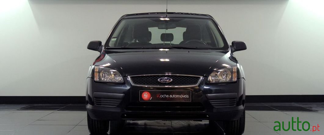 2006' Ford Focus Sw photo #1