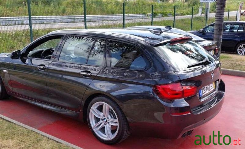 2012' BMW 525 D Pack M photo #2