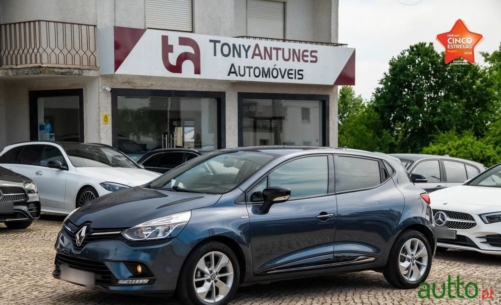 2017' Renault Clio photo #1