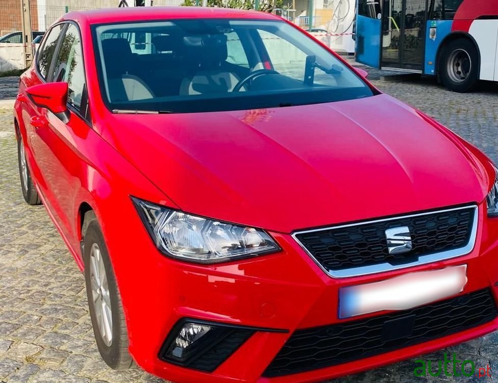 2020' SEAT Ibiza 1.0 Tgi Style photo #5