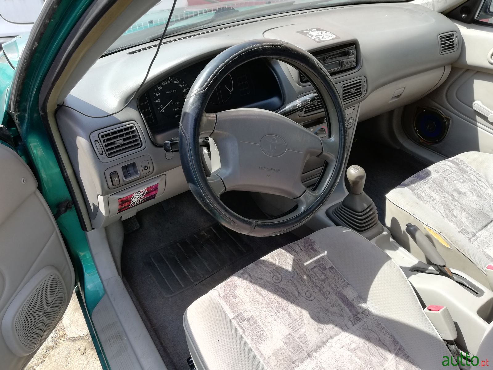 1998' Toyota Corolla photo #4