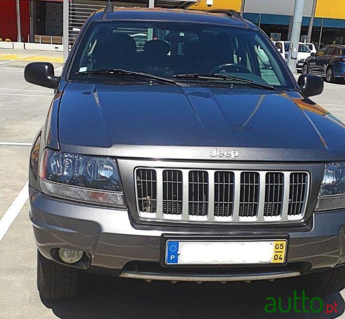 2005' Jeep Grand Cherokee photo #4