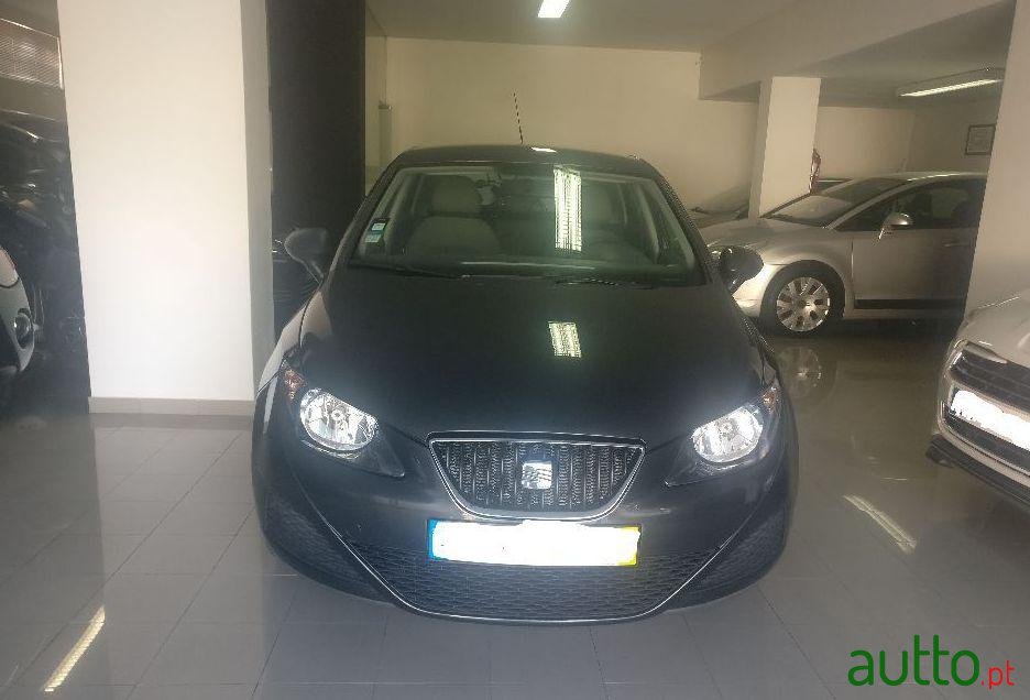 2008' SEAT Ibiza photo #1