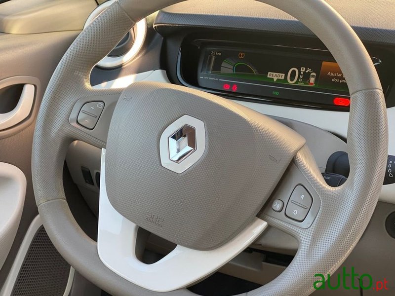 2019' Renault Zoe photo #3