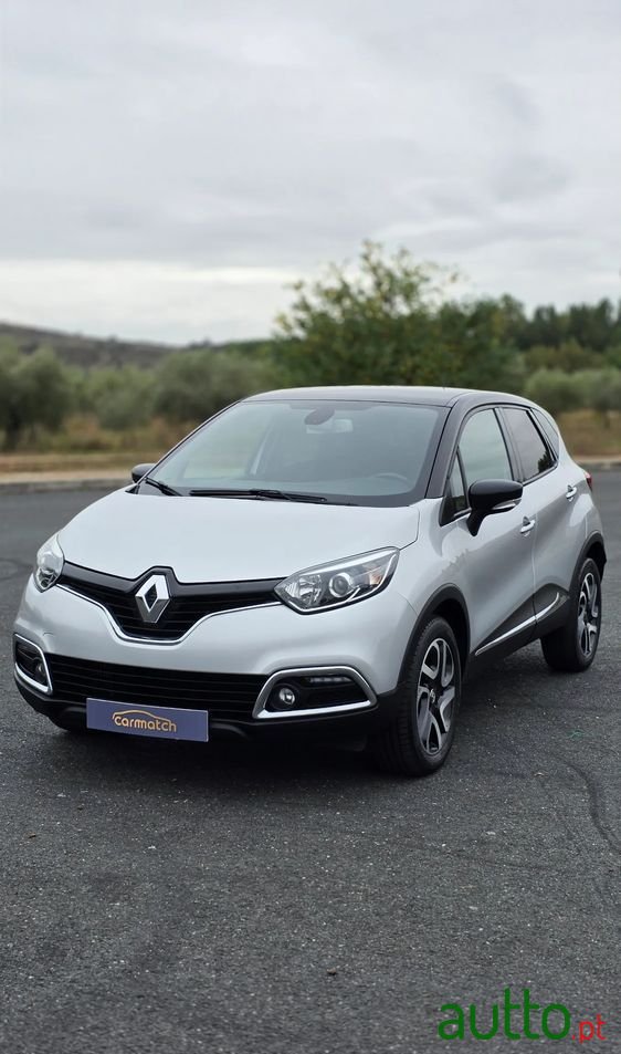 2017' Renault Captur photo #1