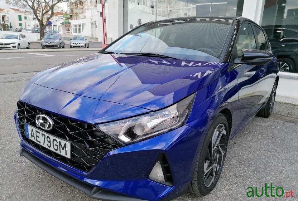 2020' Hyundai i20 photo #2