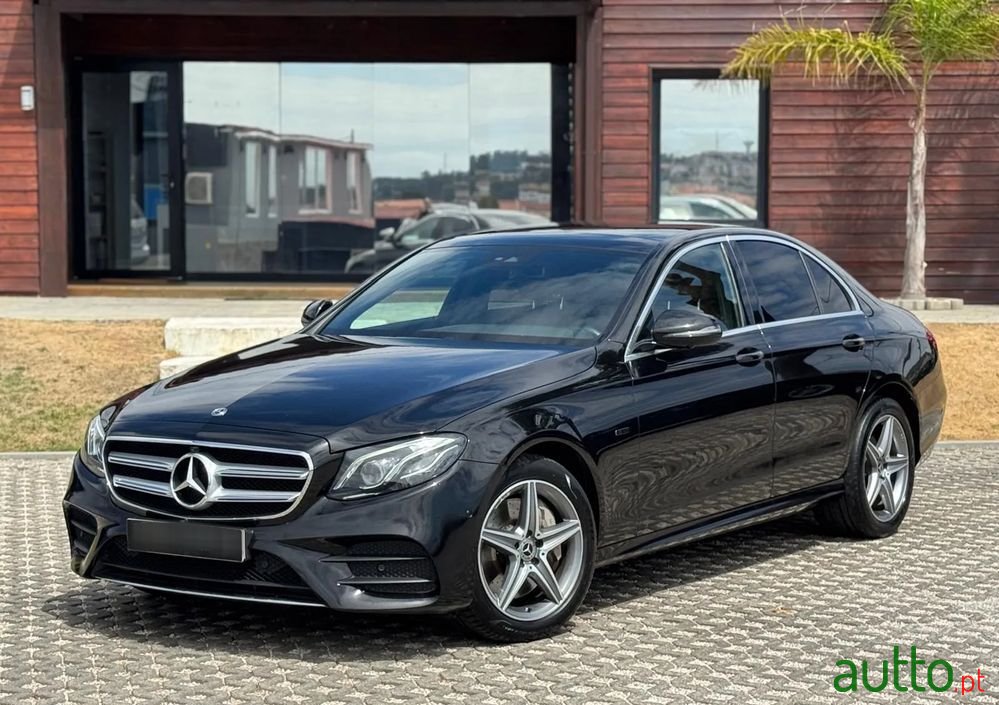 2020' Mercedes-Benz Classe E De Amg Line photo #5
