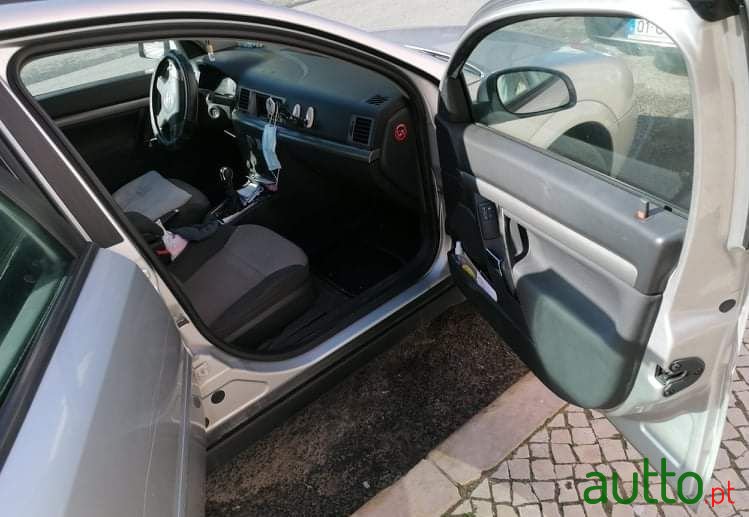 2005' Opel Vectra Caravan photo #5