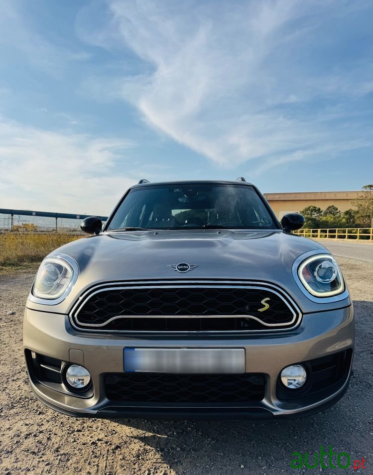 2019' MINI Countryman Cooper photo #3