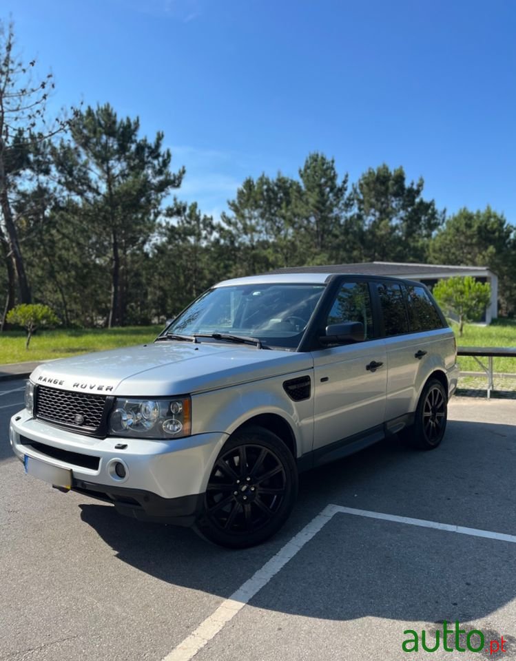 2009' Land Rover Range Rover Sport photo #1