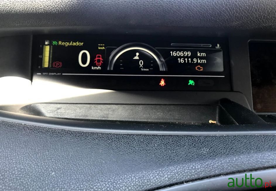 2014' Renault Grand Scenic photo #4