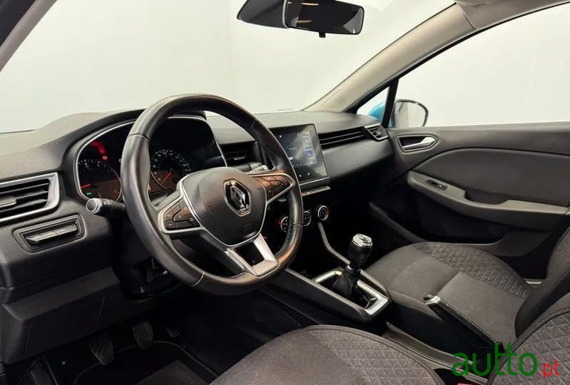 2021' Renault Clio photo #6