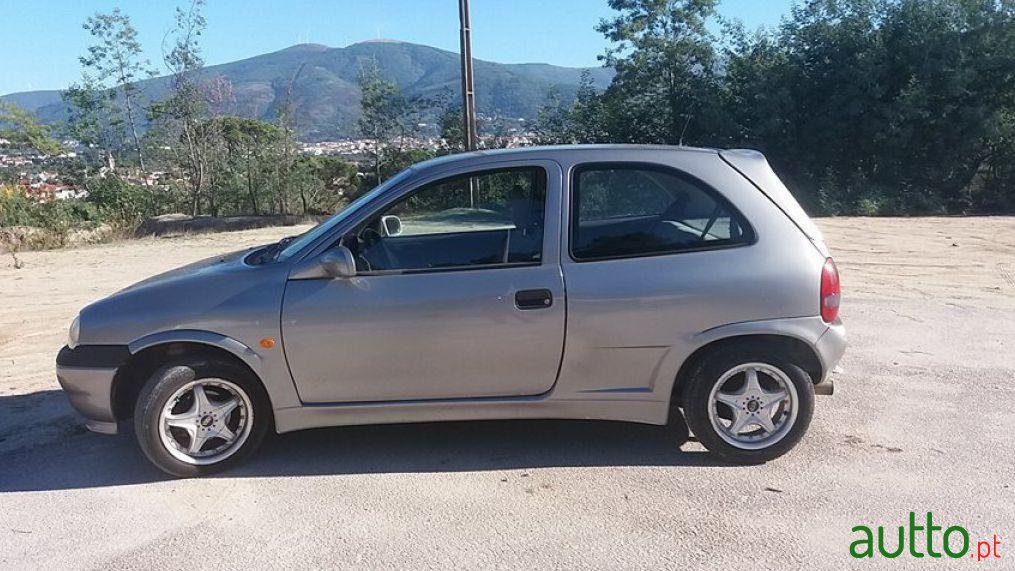 1995' Opel Corsa 1.5 TD Sport photo #2