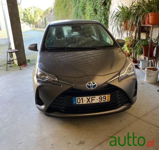 2019' Toyota Yaris photo #3