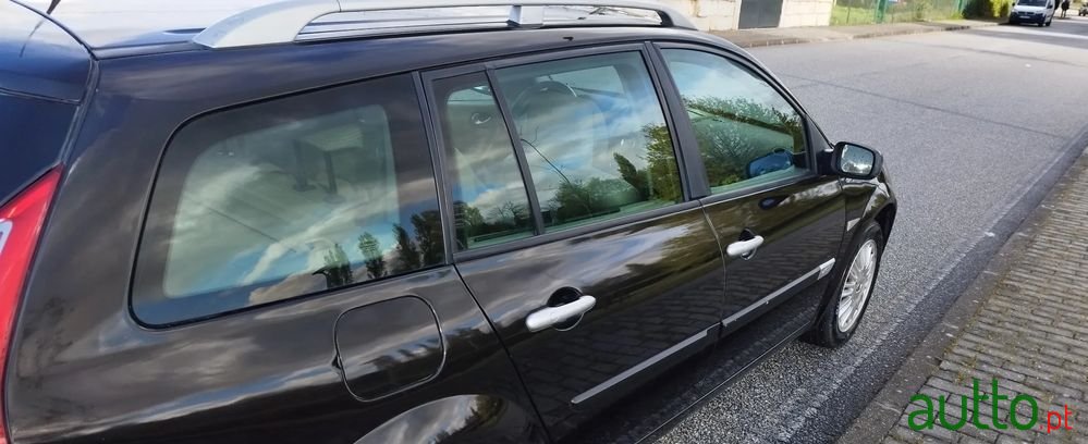 2006' Renault Megane Break photo #3