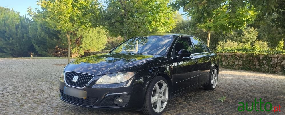 2009' SEAT Exeo 2.0 Tdi Sport photo #4