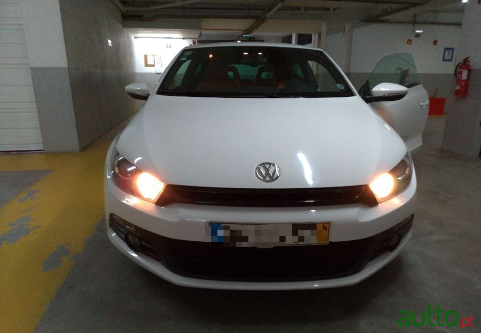 2009' Volkswagen Scirocco photo #4