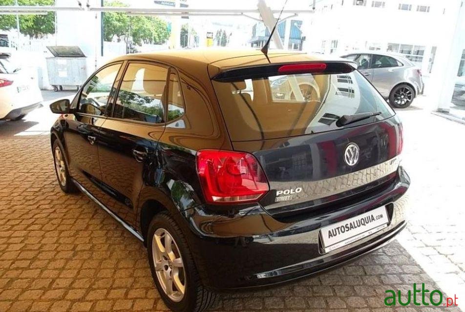 2014' Volkswagen Polo 1.2 Tdi Street photo #1