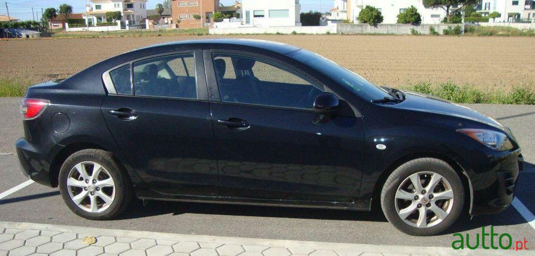 2009' Mazda 3 Mz-Cd photo #4