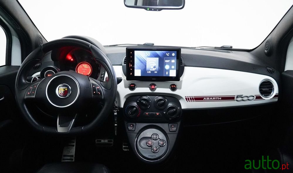 2013' Fiat 500 Abarth photo #5