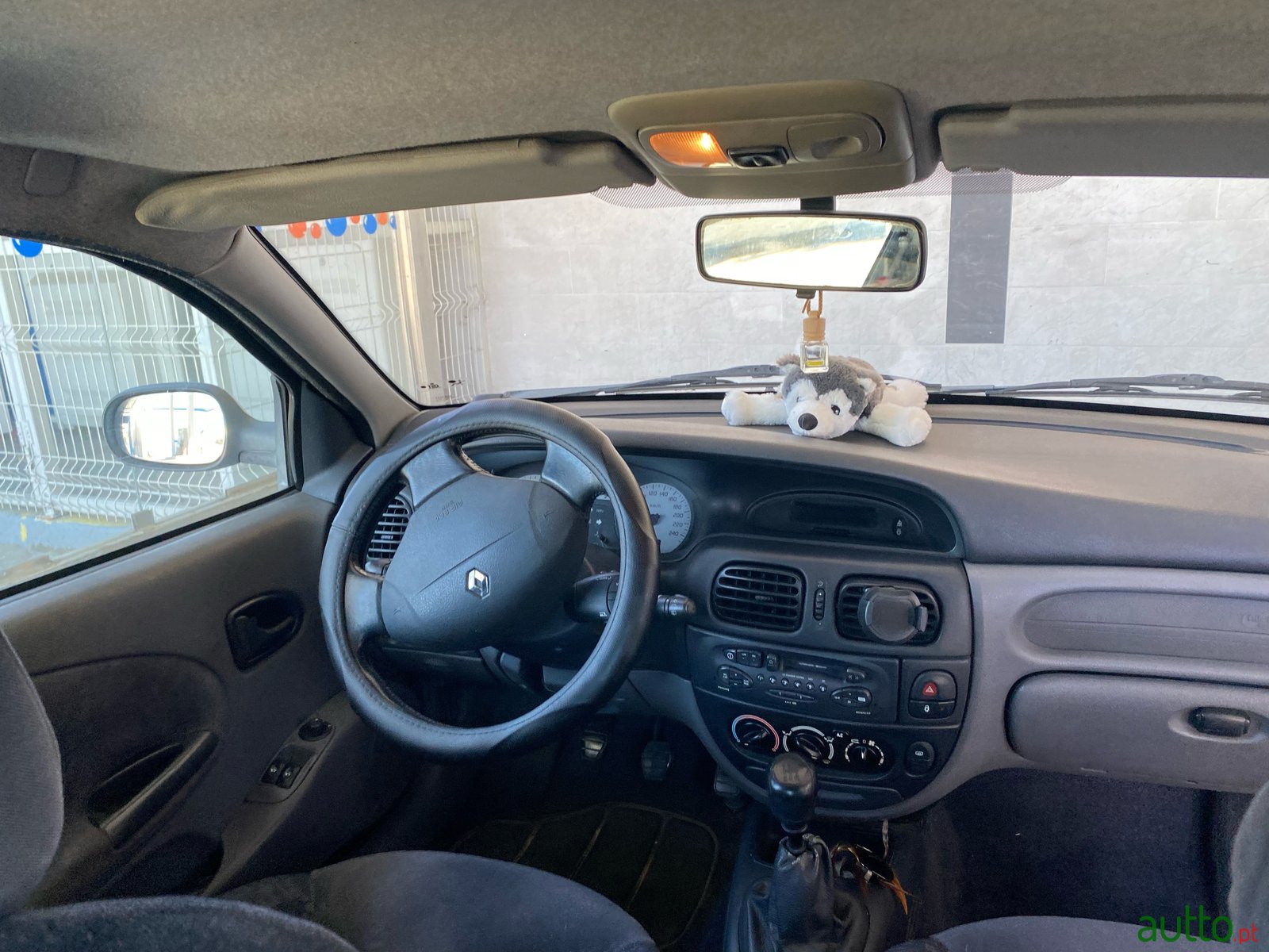 1999' Renault Megane photo #3