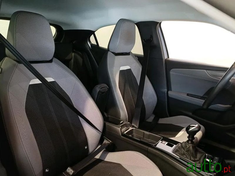 2022' Opel Mokka 1.5 D Elegance photo #3