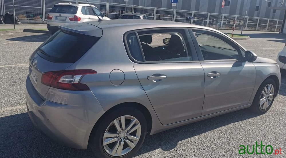 2014' Peugeot 308 photo #3