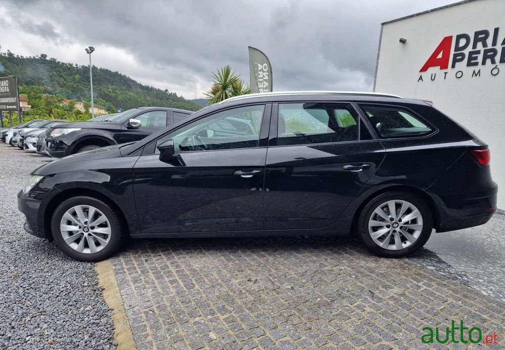 2017' SEAT Leon St 1.6 Tdi Style S/S photo #3