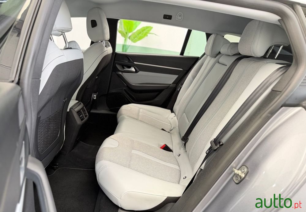 2019' Peugeot 508 Bluehdi 130 Allure photo #6