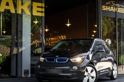 2015' BMW Série I Standard