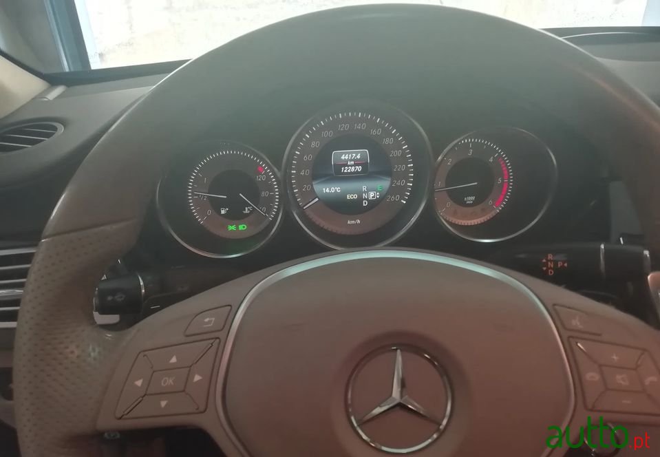 2014' Mercedes-Benz CLS 250 photo #4