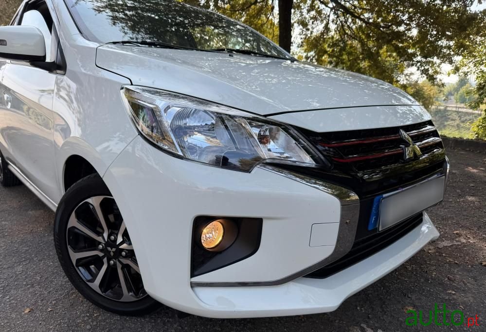 2024' Mitsubishi Space Star photo #3